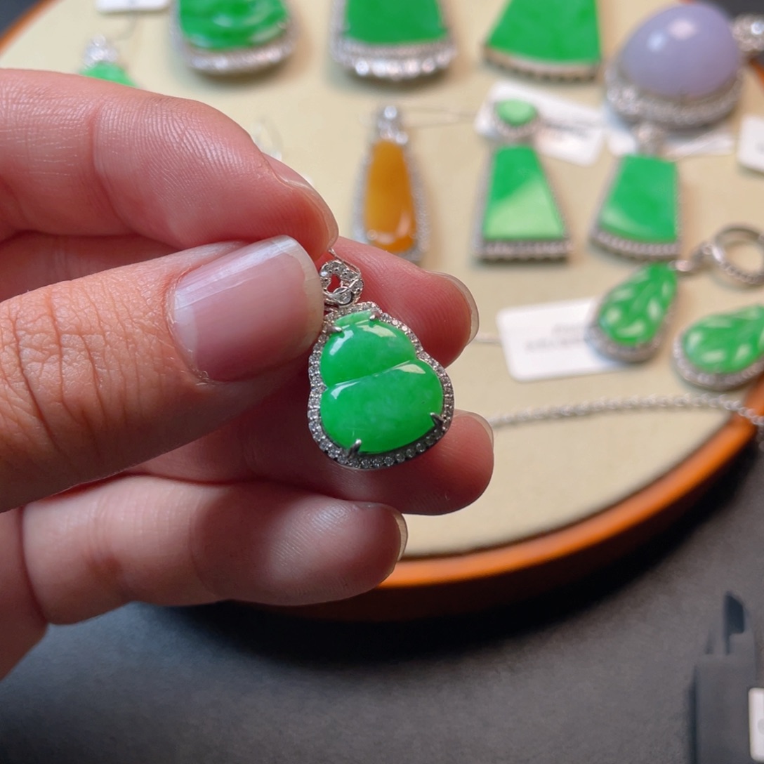 翡翠吊坠(不含链)银S925镶嵌