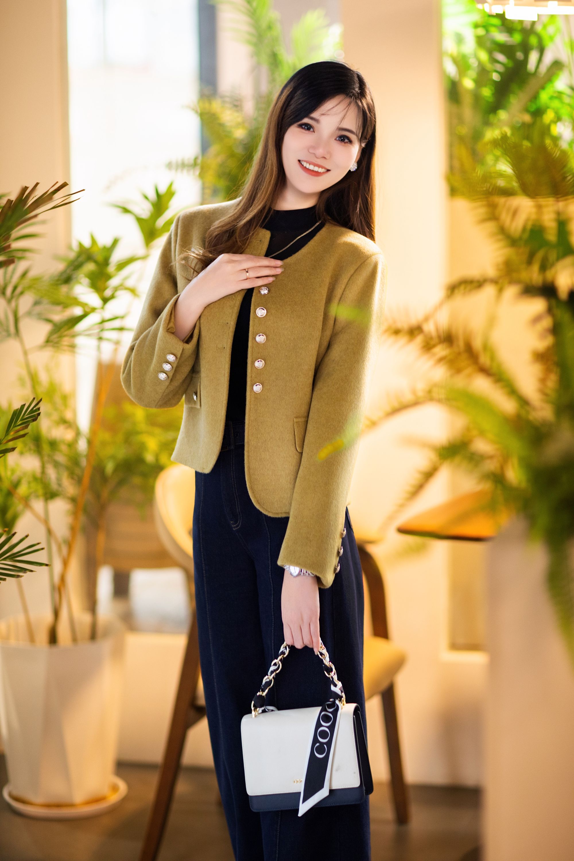 加棉加厚款冬季短款羊毛小香风短外套高级感上衣时尚显瘦百搭气质