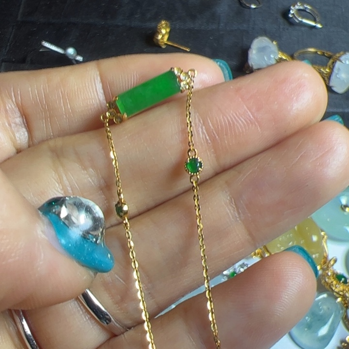 翡翠手链18K金镶嵌再****了翡翠18k吊坠项链