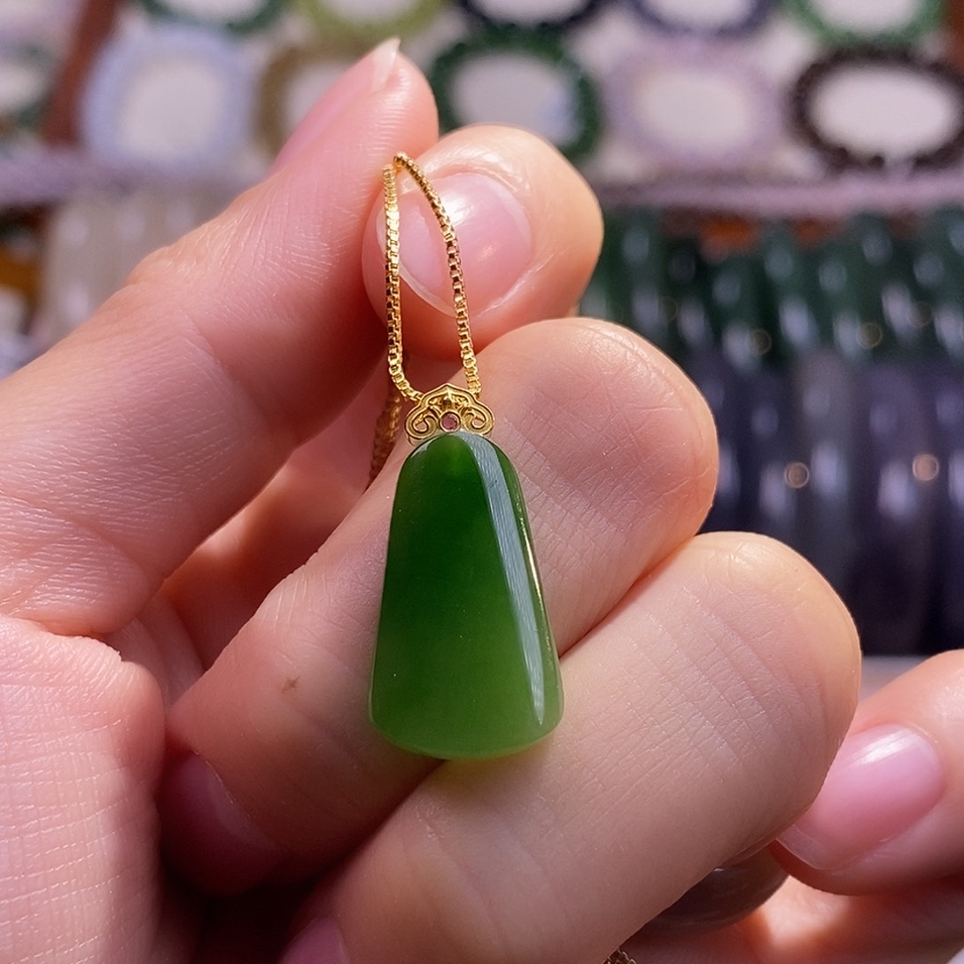 颈饰未镶嵌和田玉碧玉金无事牌吊坠