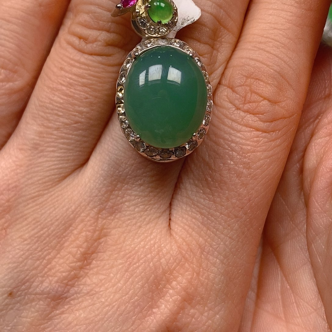 翡翠戒指未镶嵌翡翠蛋面