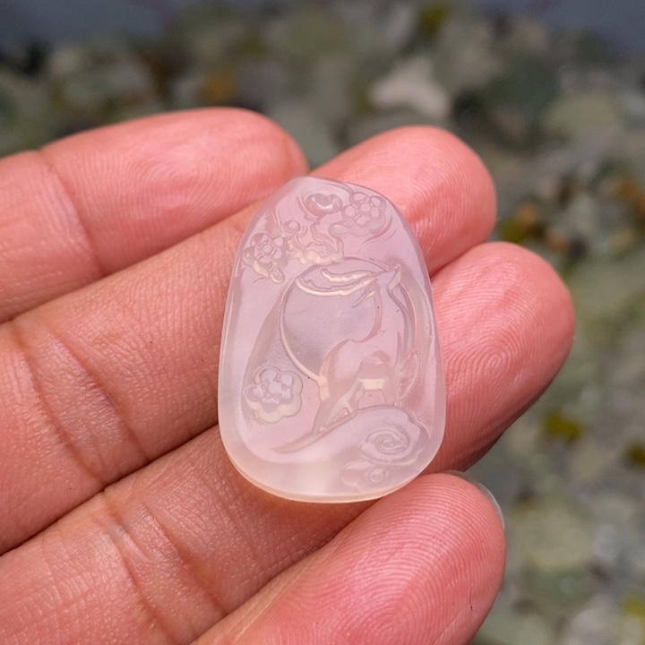 蛇纹石玉颈饰合金155