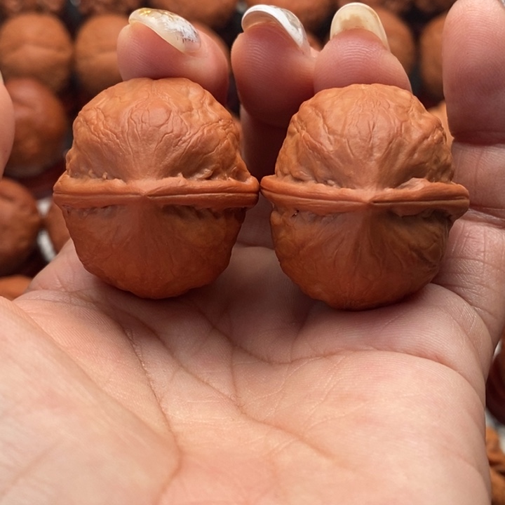 核桃精品文玩核桃手捻佛肚