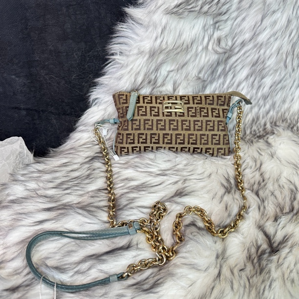 95新 FENDI/芬迪 老花链条单肩斜挎包