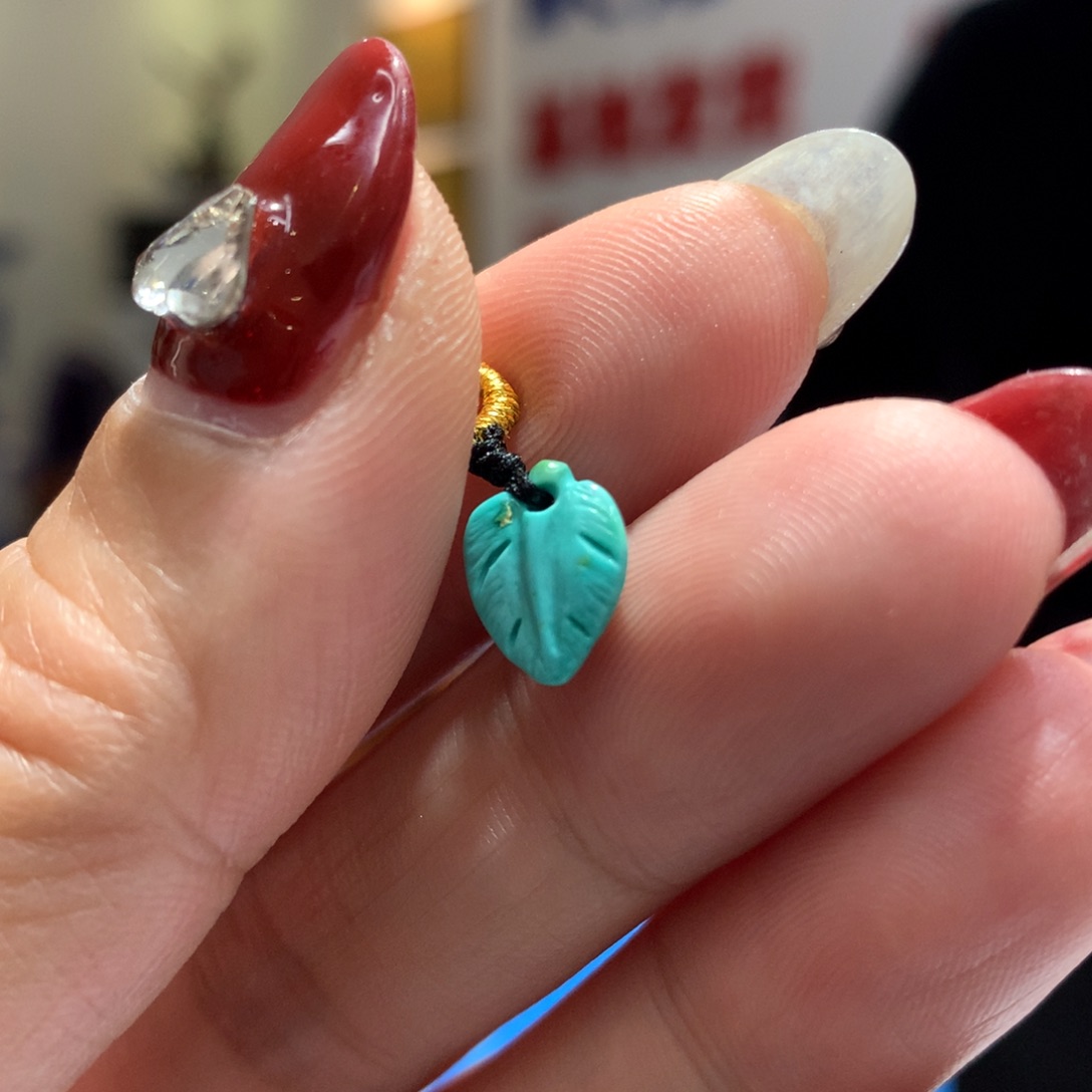 绿松石配饰未镶嵌