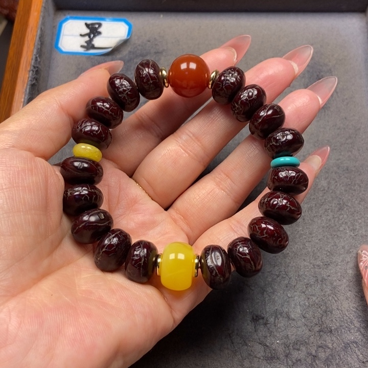 凤眼菩提吊坠菩提