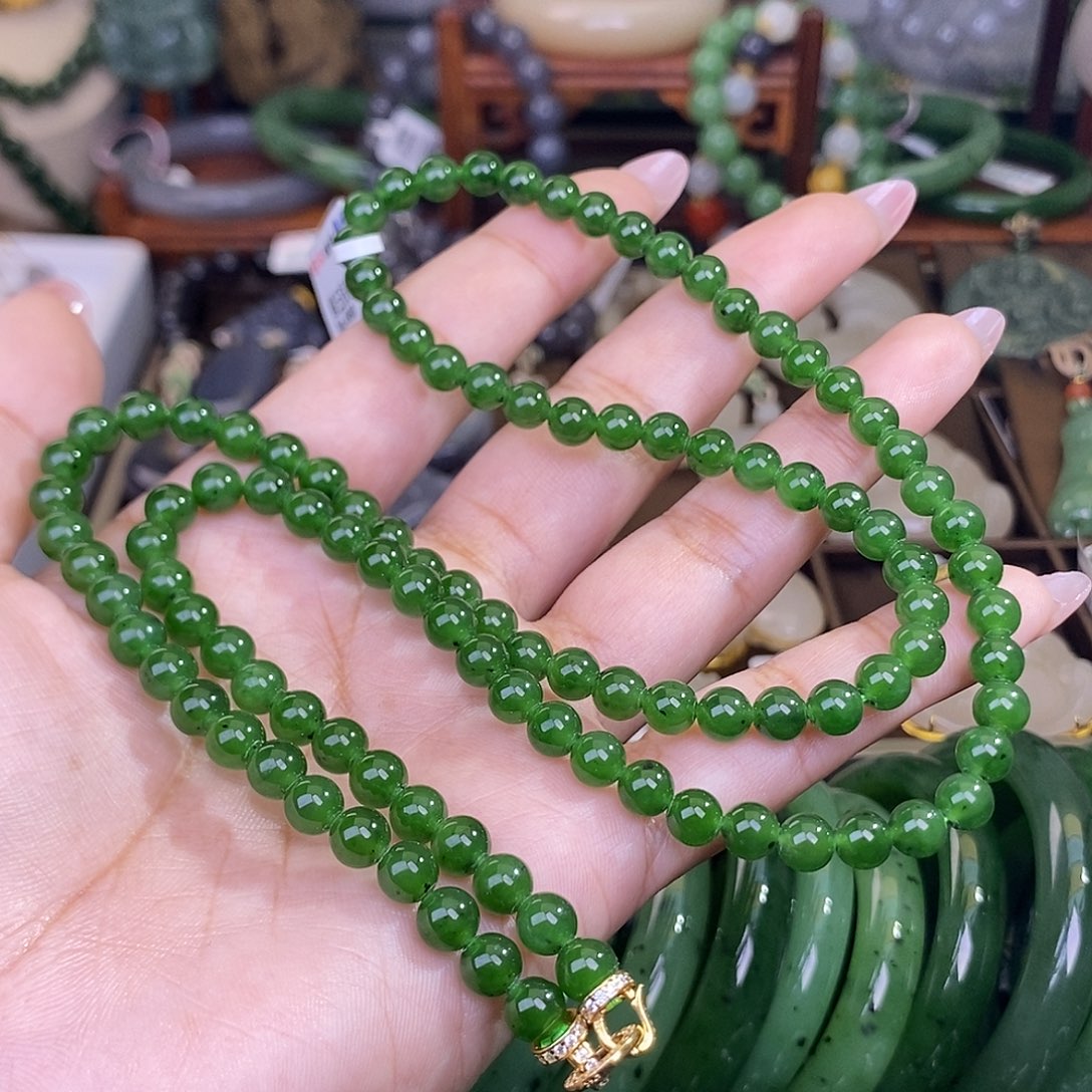 和田玉碧玉满色满绿约6mm108佛珠未镶嵌