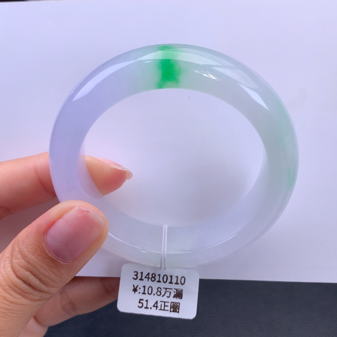 翡翠手镯未镶嵌冰紫底飘翠手镯（棉线细纹）