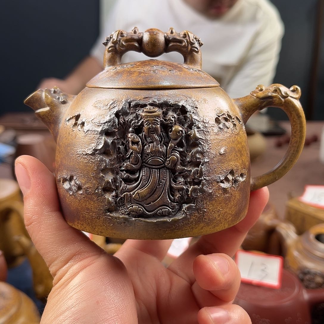 茶壶紫泥淡***单宜兴紫砂