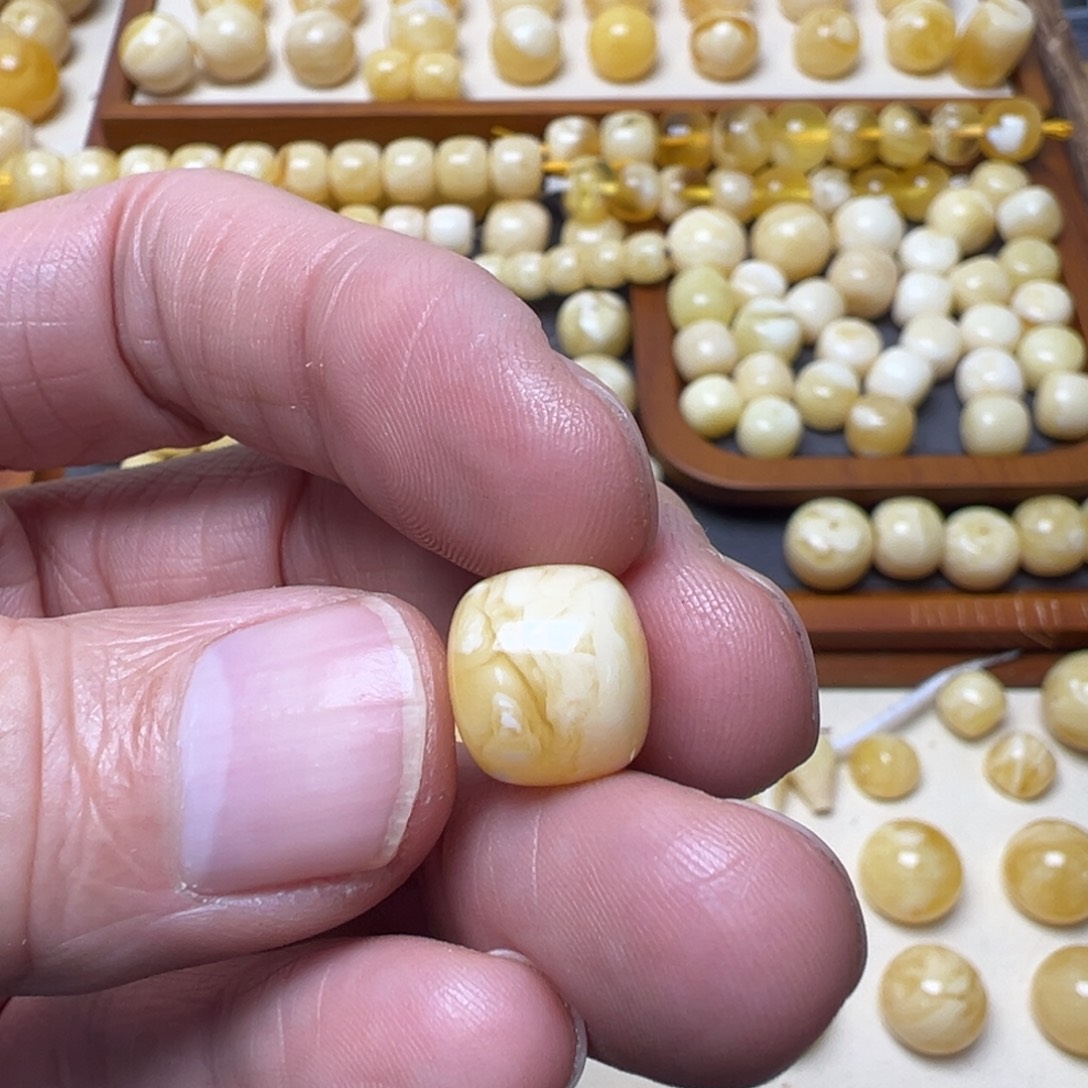 枫***吹琥珀未镶嵌裸石琥珀蜜蜡