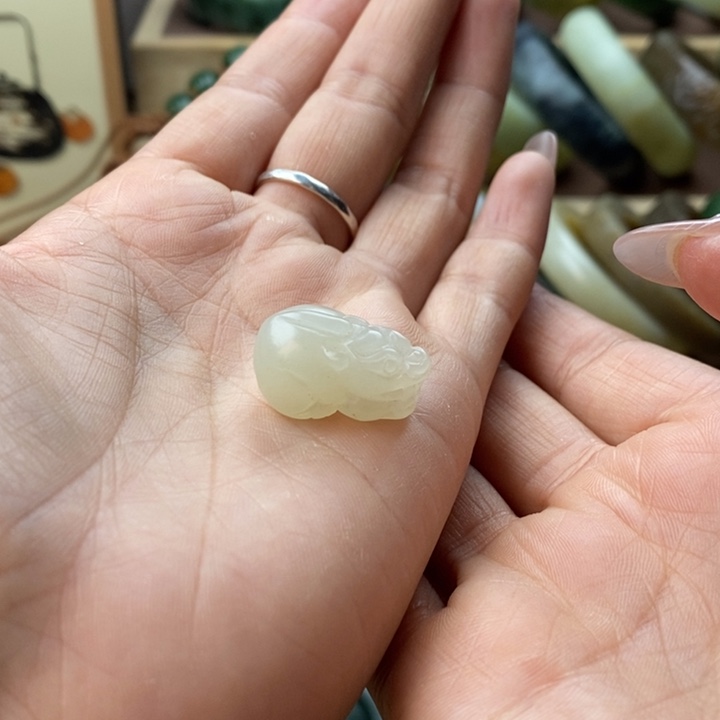 和田玉（糖玉）未镶嵌手链