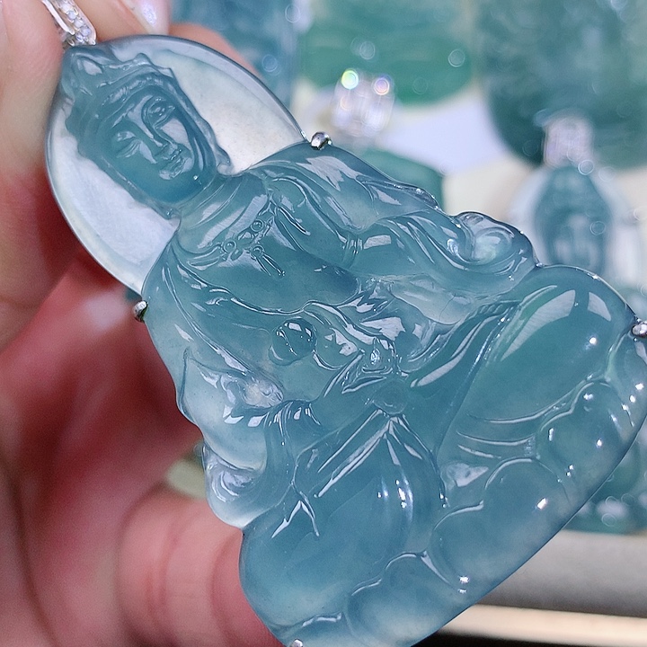 【闪购商品】翡翠颈饰银S925镶嵌天然翡翠