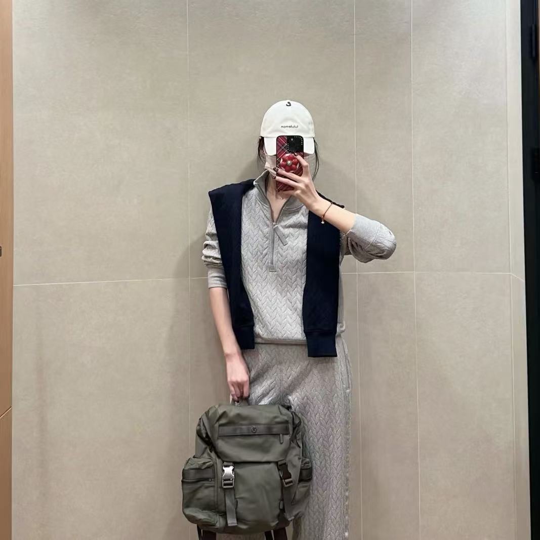 菲 老钱风提花半高领 显瘦百搭瑜伽外套卫衣 