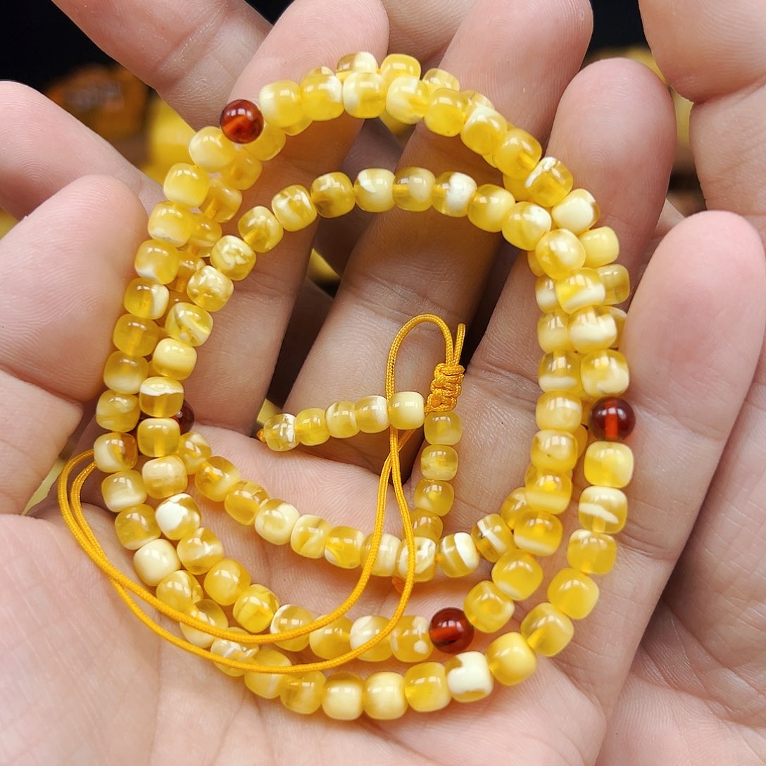 手链蜜蜡未镶嵌多圈16.6克