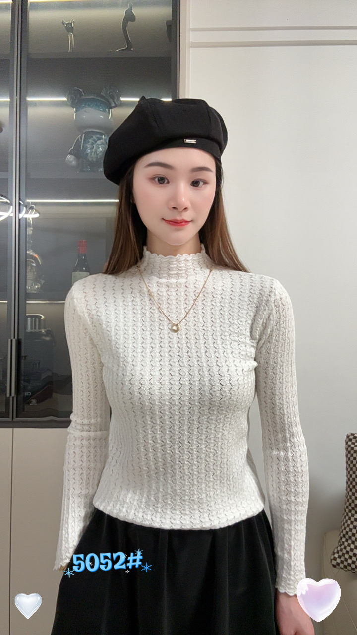 【衣联服饰】精品妈妈款高领打底上衣5052