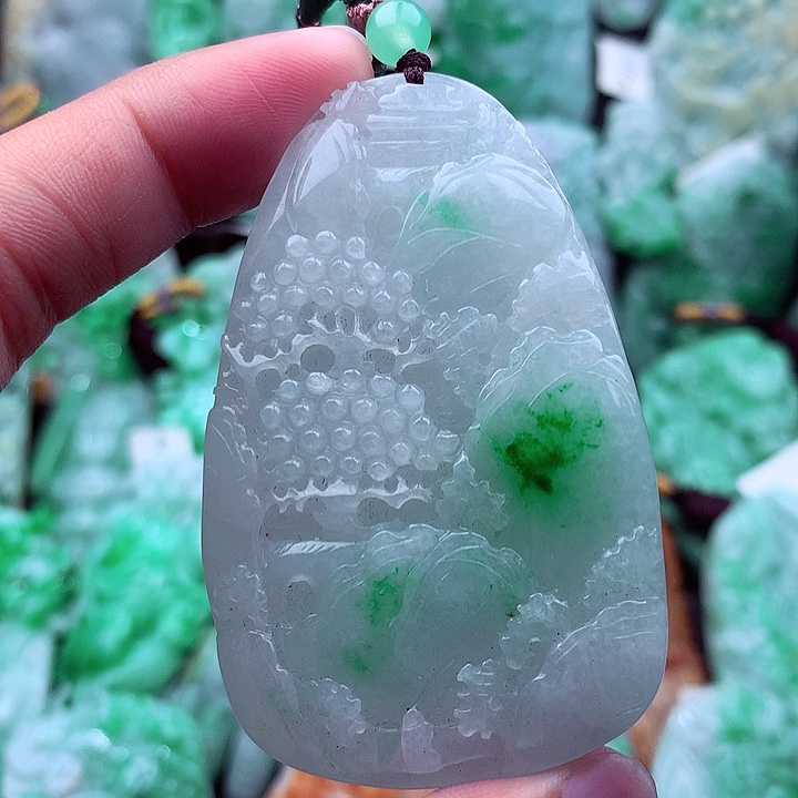 翡翠吊坠(不含链)未镶嵌