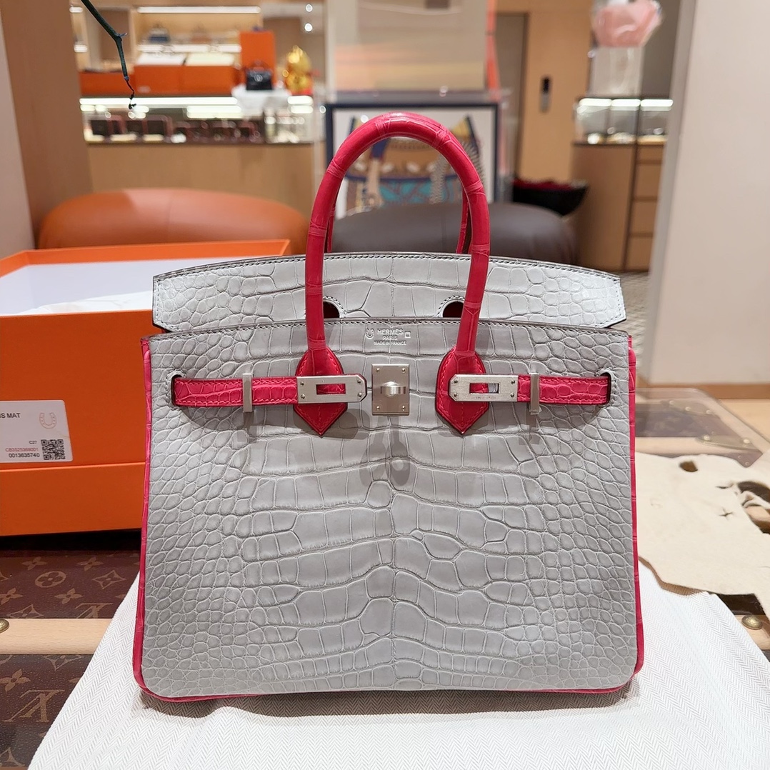 99新 Hermes/爱马仕 birkin25珍珠灰/极致粉拉丝银扣雾面方块鳄鱼