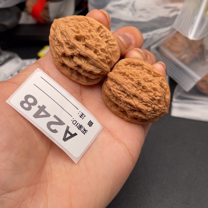 吊坠文玩核桃核桃 