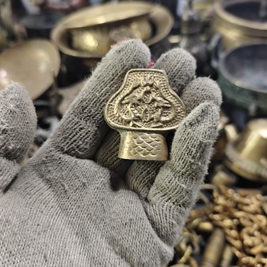 宠***溺闪电购铜摆件工艺品