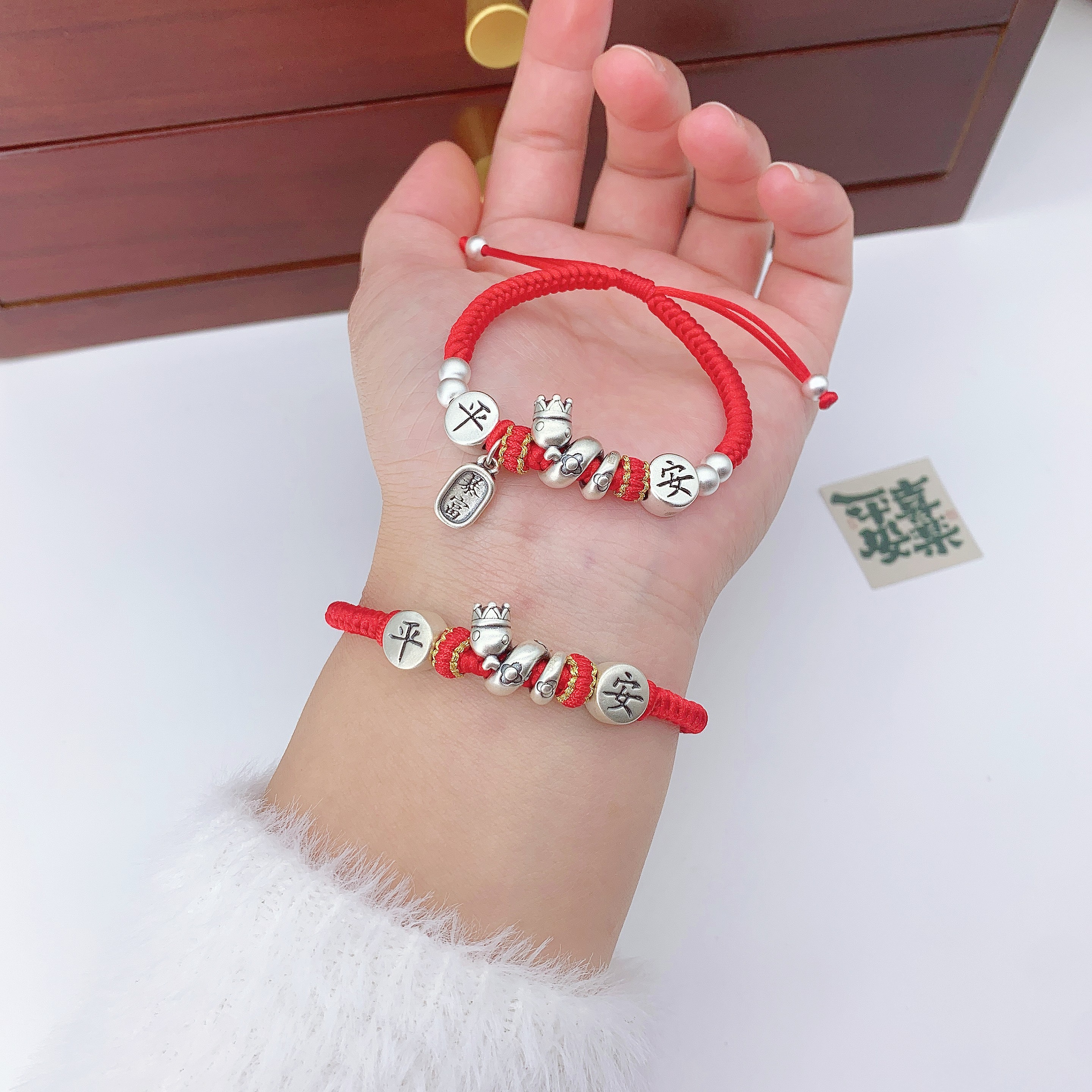 足银手链 复古皇冠卷卷蛇手链足银999本命年儿童成人蛇年平安手绳