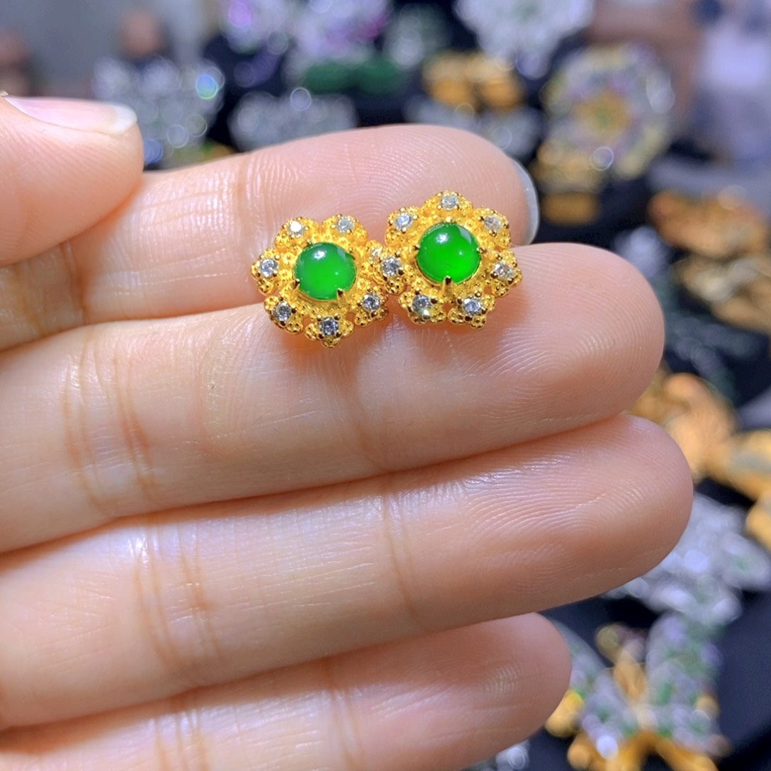 翡翠耳钉银S925镶嵌天然翡翠