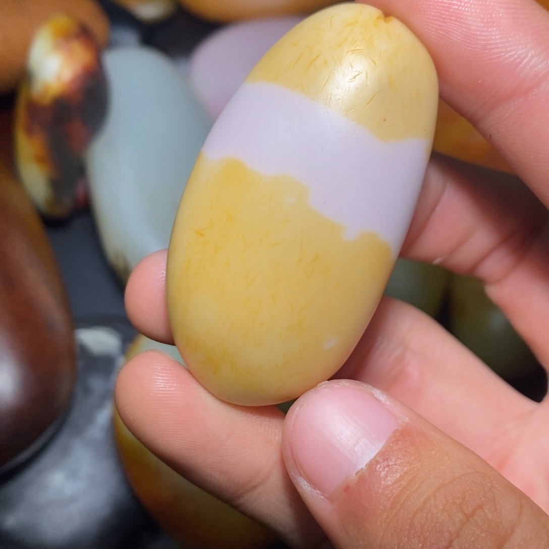 和田玉未镶嵌珠宝奇石