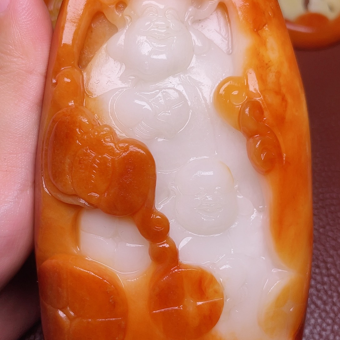 和田玉颈饰未镶嵌宇*