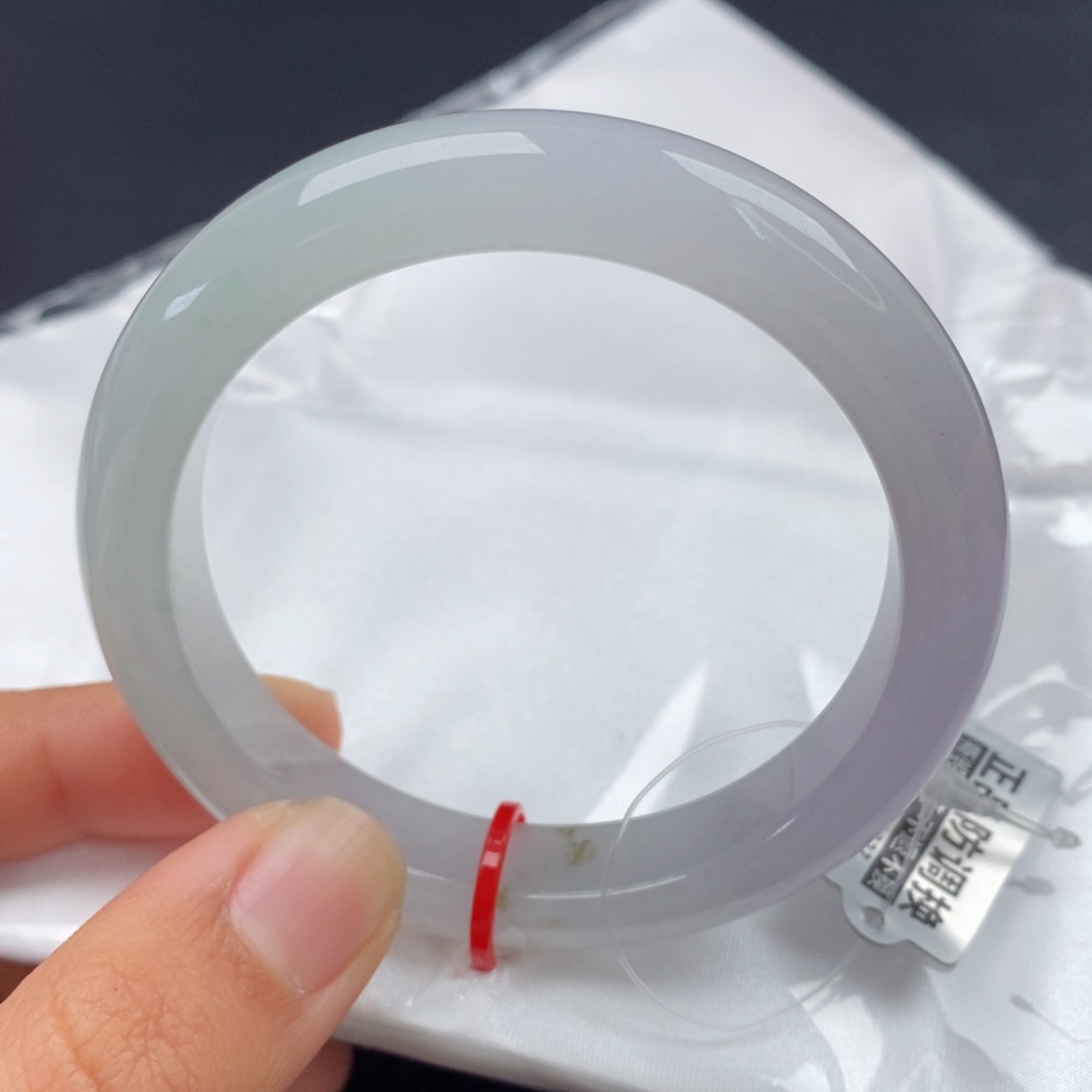 翡翠手镯未镶嵌52.8圈