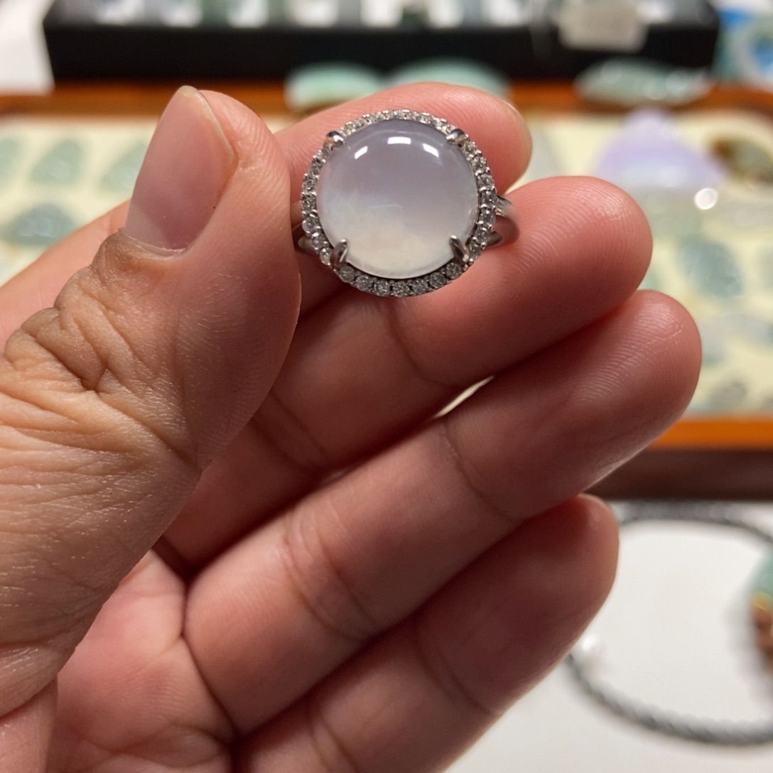 翡翠未镶嵌戒指翡翠