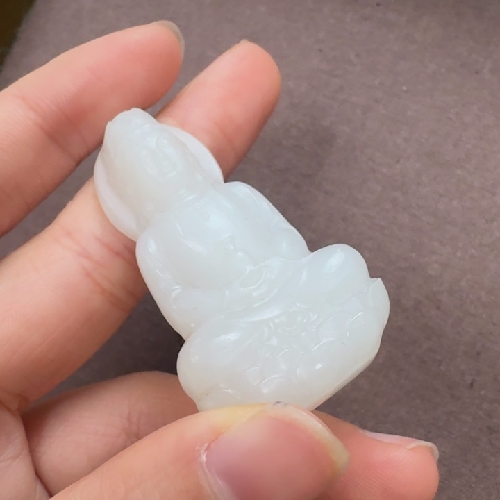 未镶嵌和田玉挂件