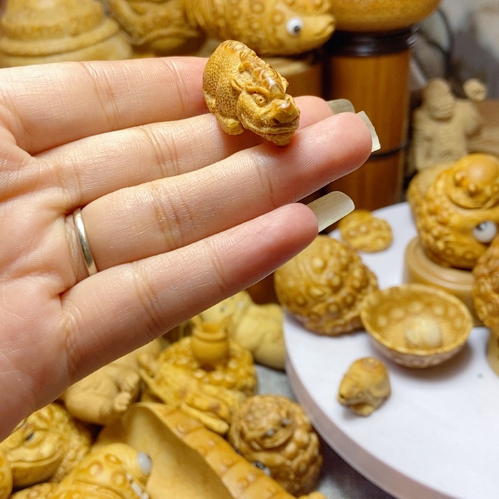 兮***寶竹纯手工雕刻竹根手把件