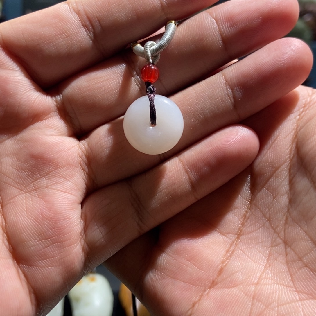 未镶嵌和田玉挂件