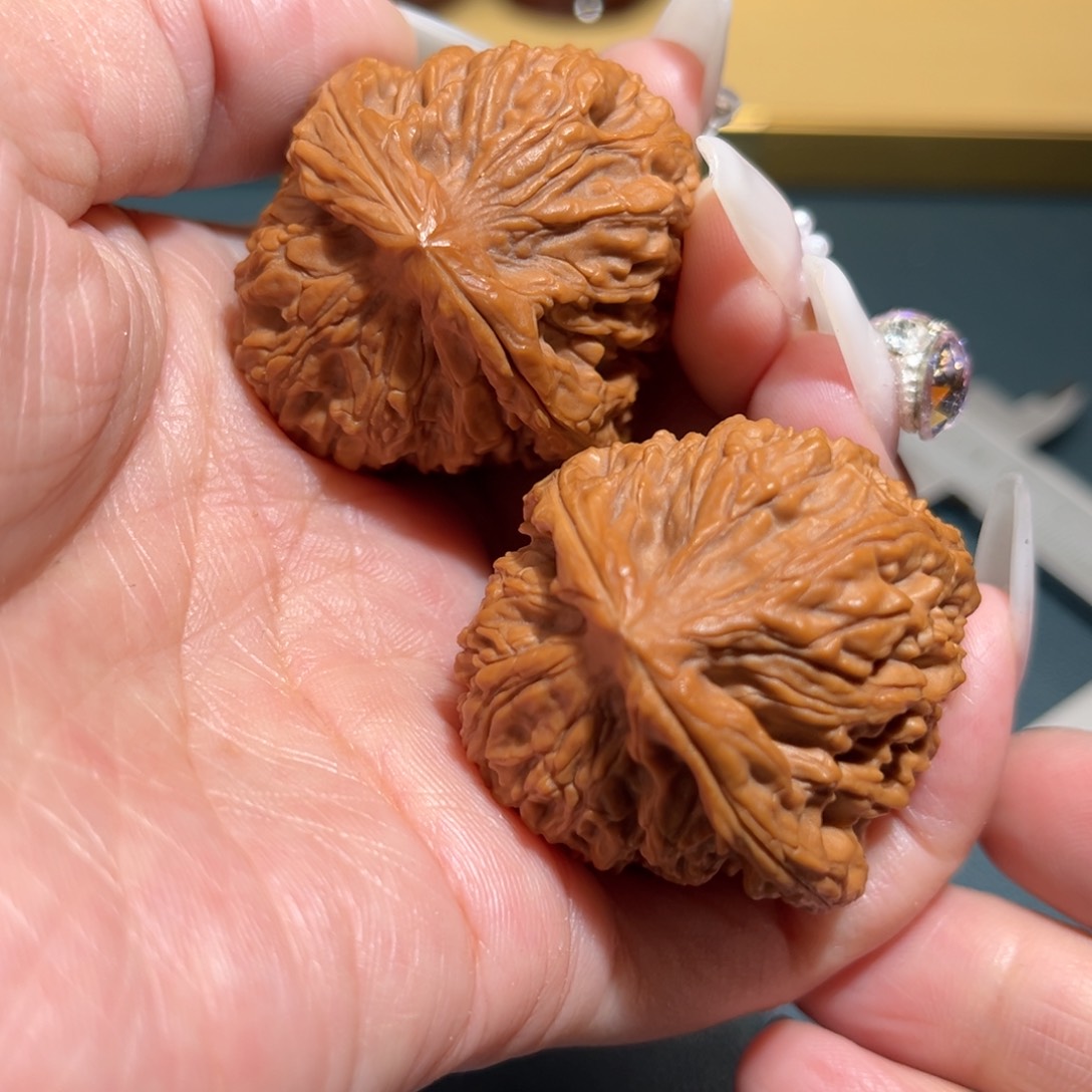 文玩核桃把件南疆39