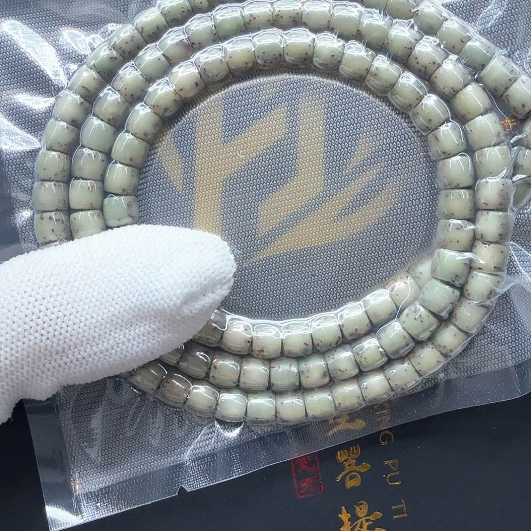 星月菩提吊坠6绿冰糖6直切108