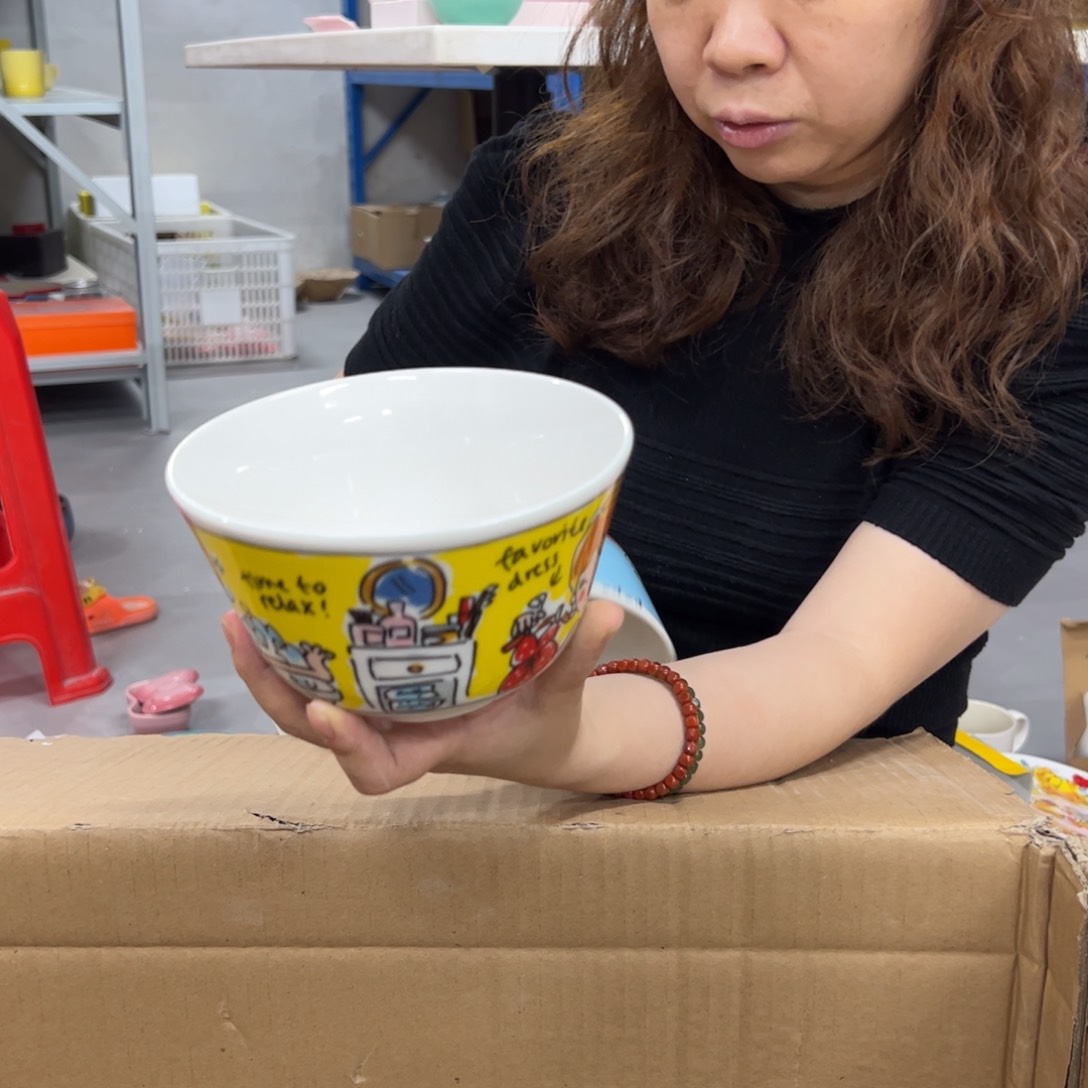 老姊妹家瓷器好漂亮黄色妈妈