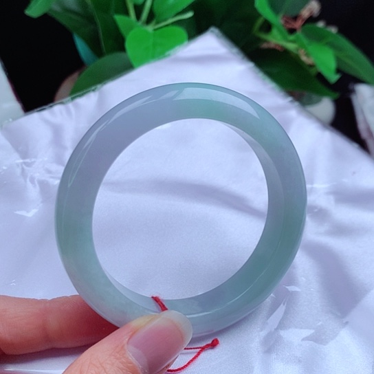 翡翠手镯未镶嵌      正圈54 冰春彩