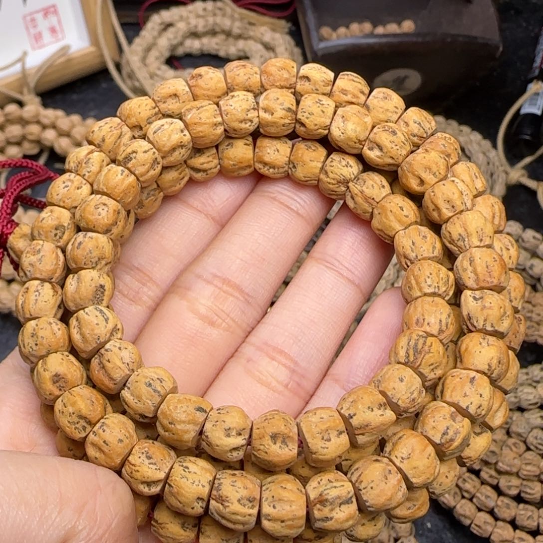 柏香籽/百香籽吊坠香**光