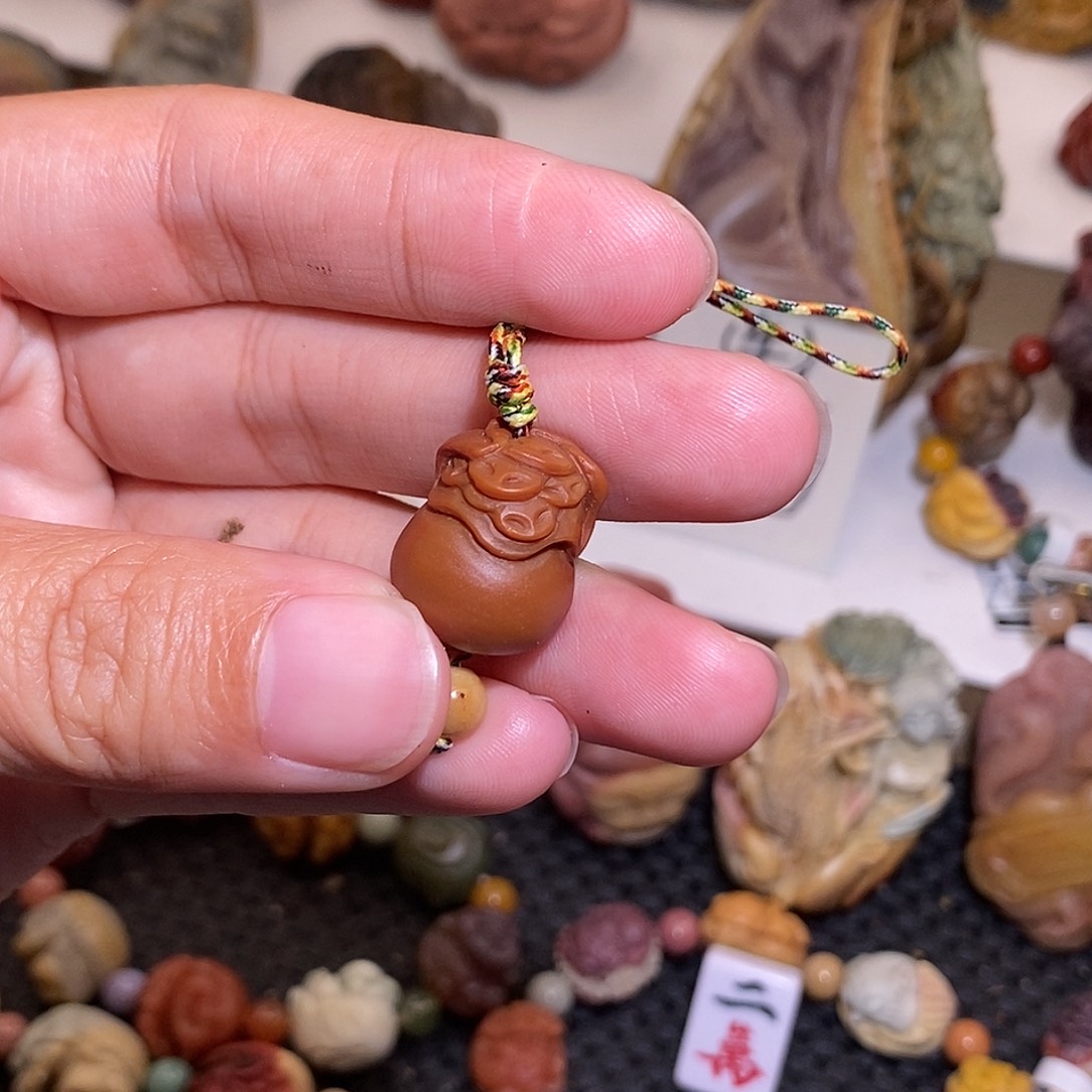 石英质玉（阿拉善玉）未镶嵌手链