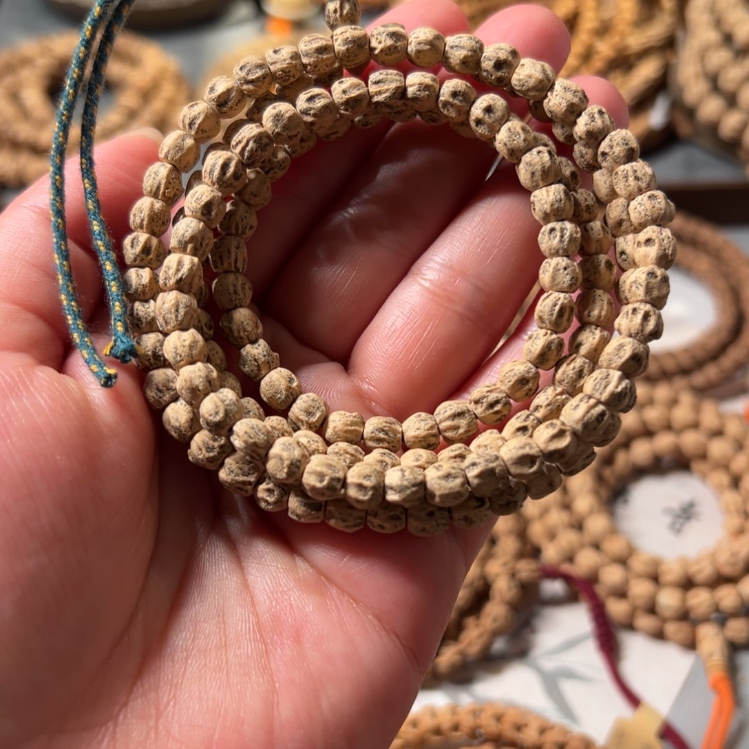 柏香籽/百香籽吊坠