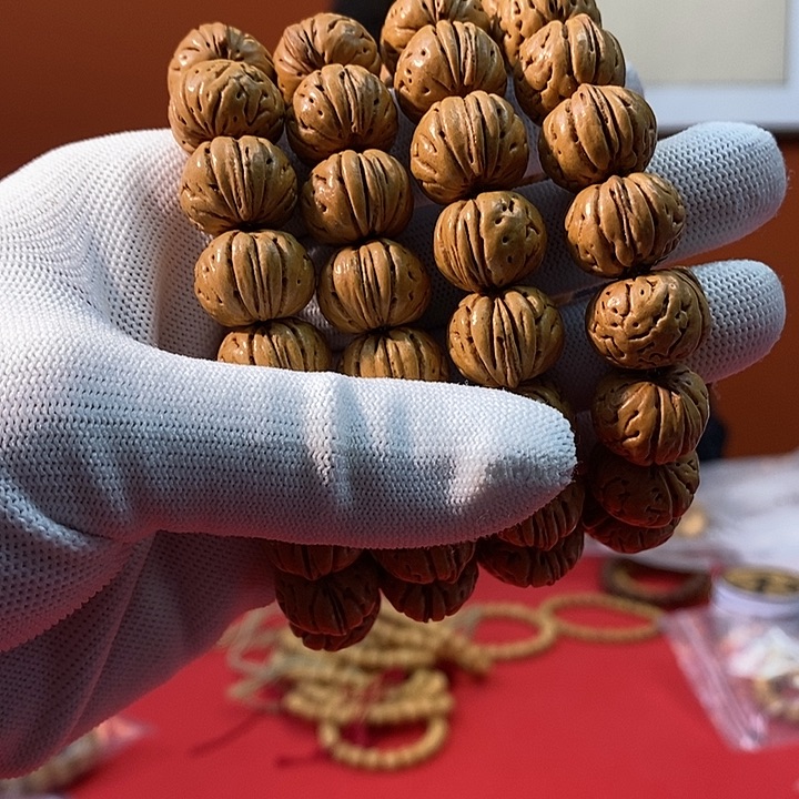 桃核手串A56 16.5 （尺寸误差0.5之间）