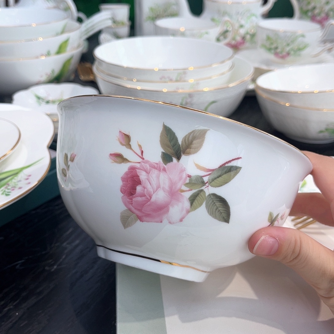 骨瓷面碗—————————