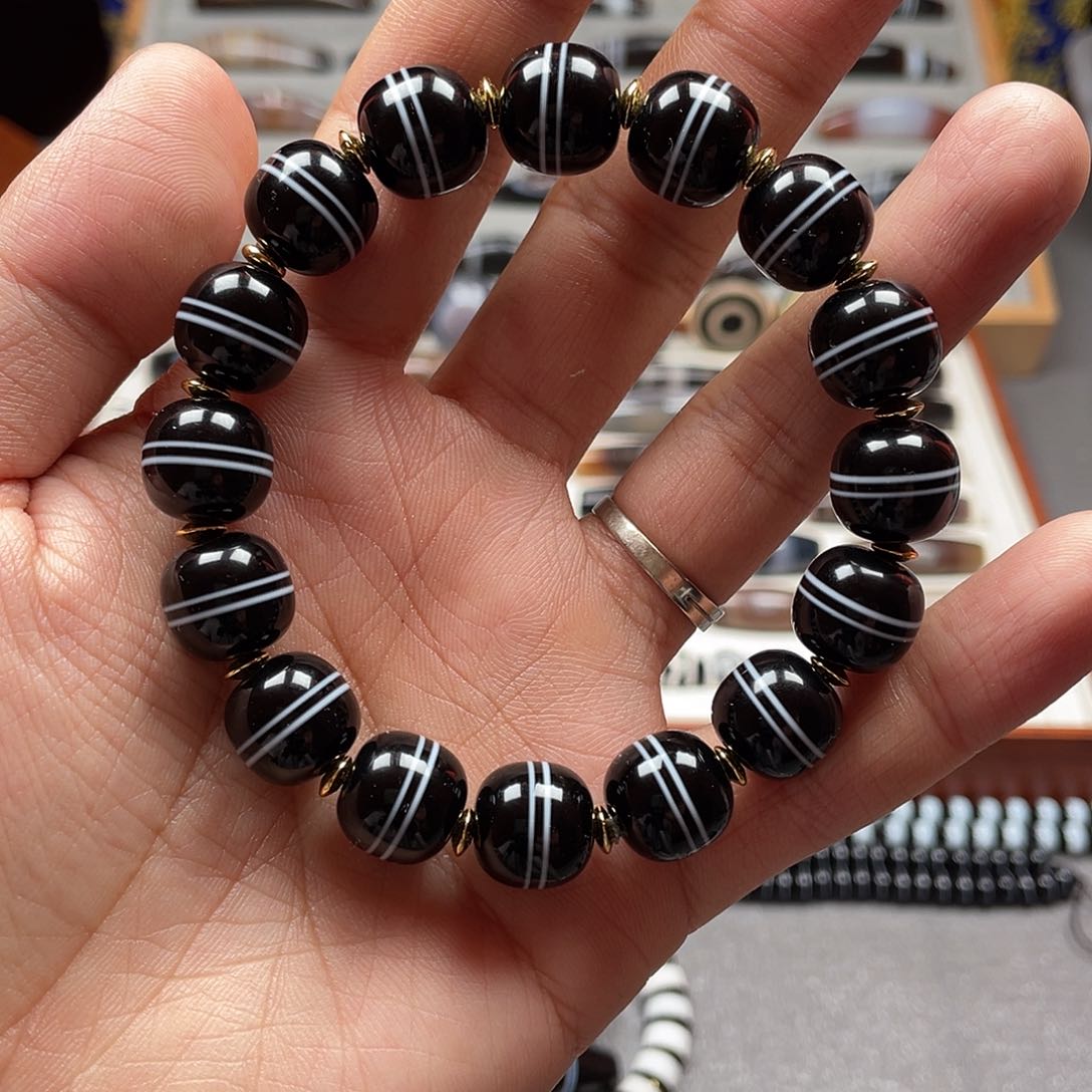 玛瑙/玉髓手串未镶嵌