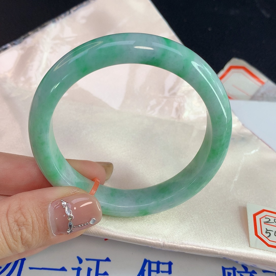 翡翠手镯未镶嵌天然A货翡翠712