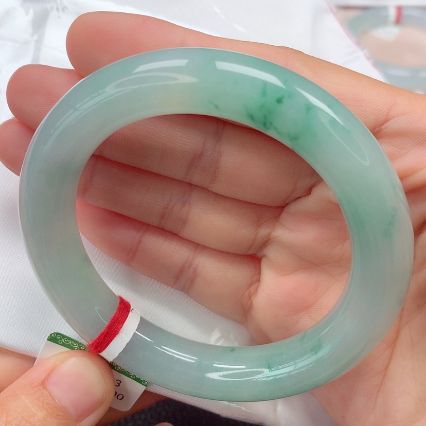 【闪购商品】翡翠手镯未镶嵌天然翡翠手镯