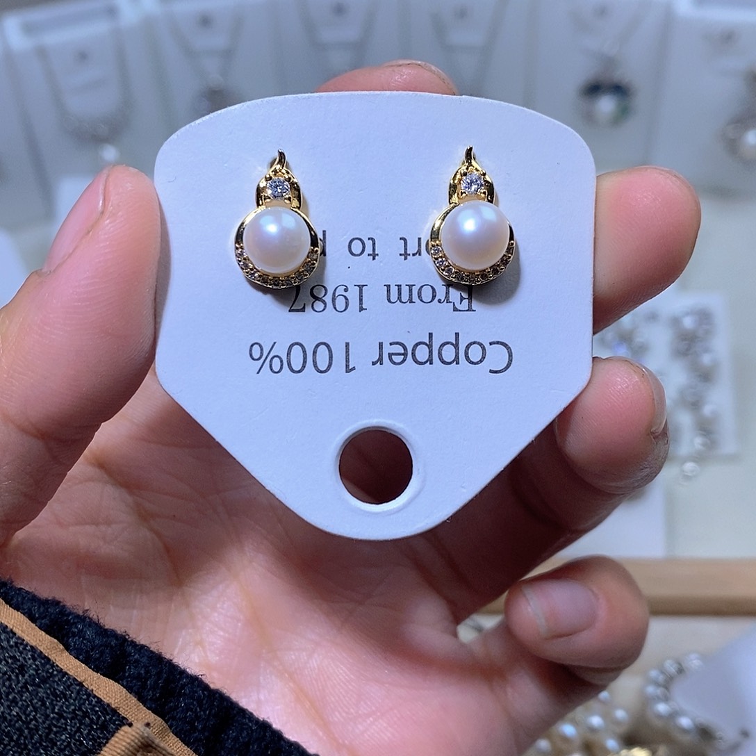 未镶嵌淡水珍珠耳饰