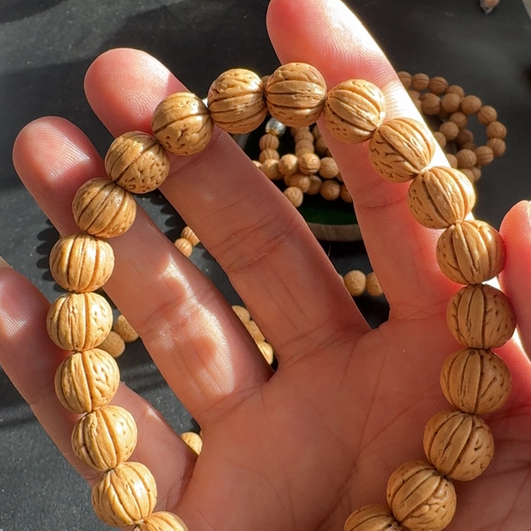 孤***胆小桃核手串200小桃核