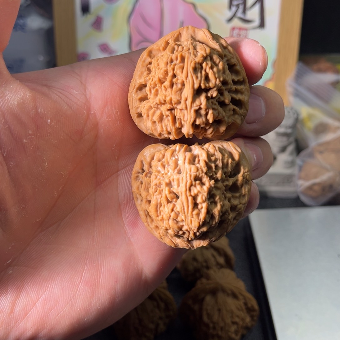 文玩核桃把件麦*南疆