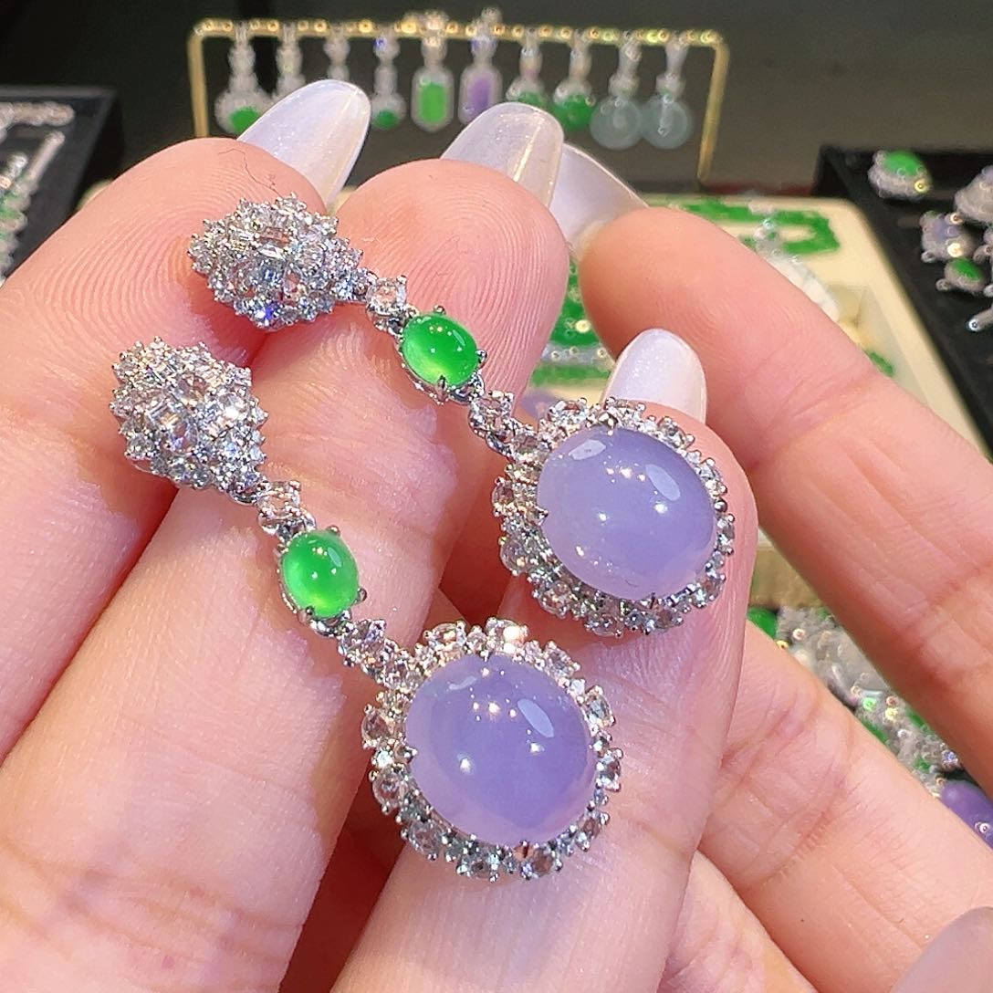 翡翠耳钉18K金镶嵌翡翠