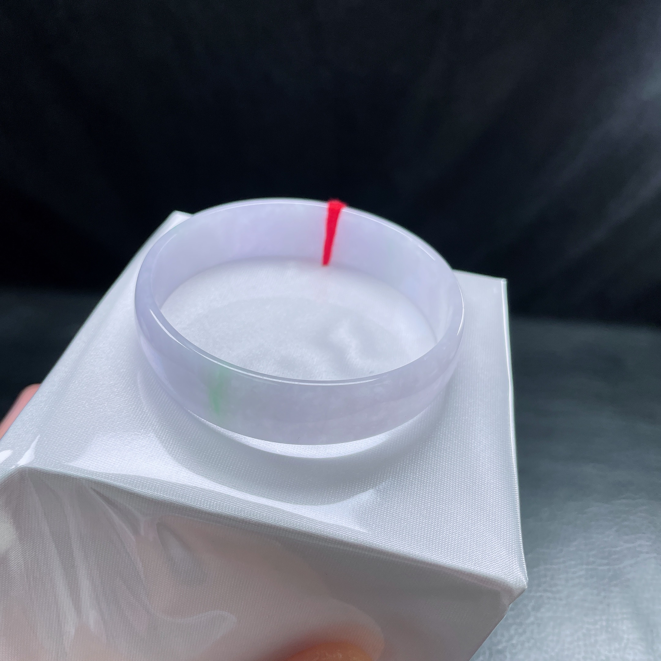 52圈糯化淡春彩飘绿中福公主镯手镯