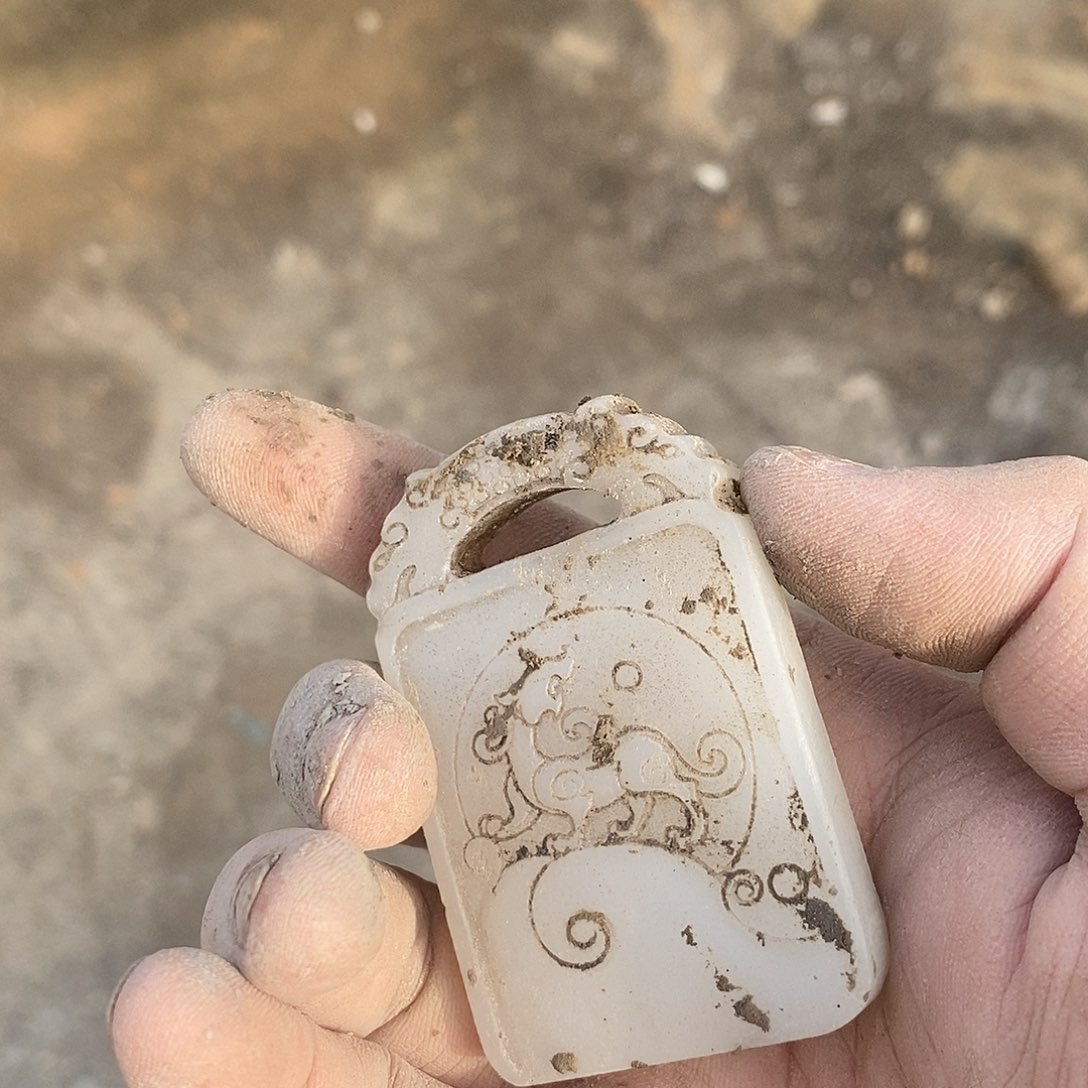 铜精品摆件，黄鱼11